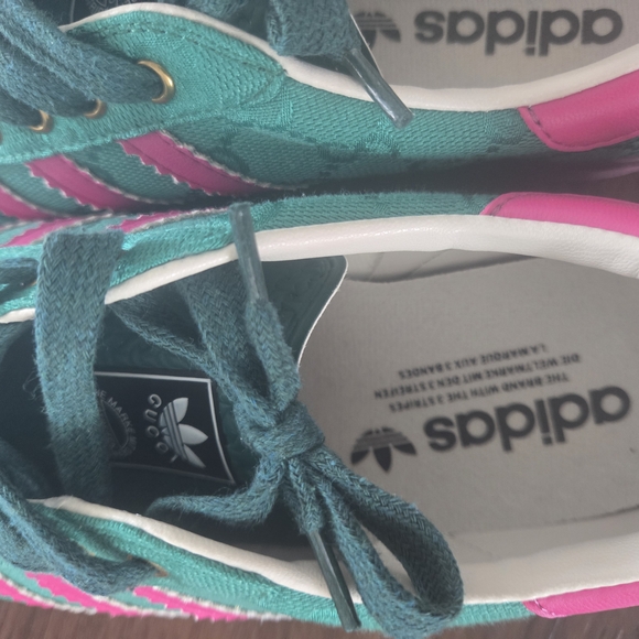 Pre owned.  No box .Adidas x Gucci Gazelle Green Sneakers. Size 9 MAN - Picture 8 of 10